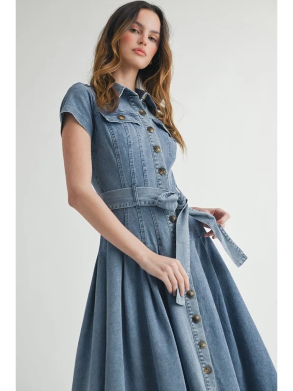 Button-Front Light Blue Denim Midi Dress with Tie Waist - Picture 4 of 11